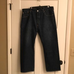 Men’s Levi jeans